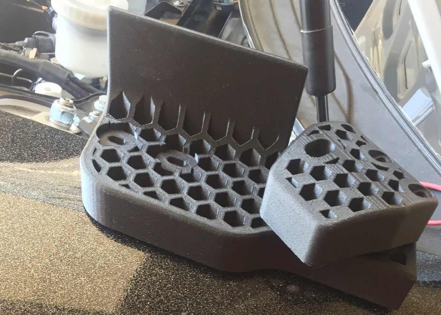 Réhausse des pédales Frein et Accélérateur pour une Porche Atypic3D