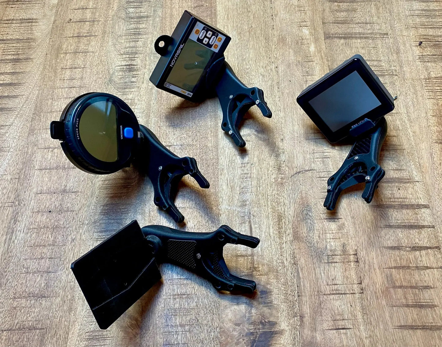 Support de Compas Rotatif fixé au Mât Atypic3D
