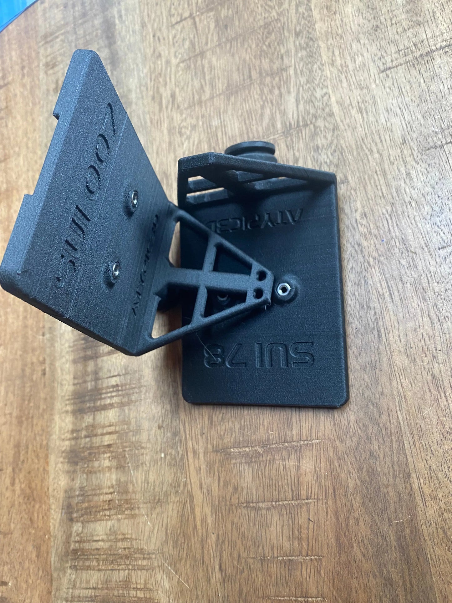 Support de Compas Rotatif fixé au Mât Atypic3D