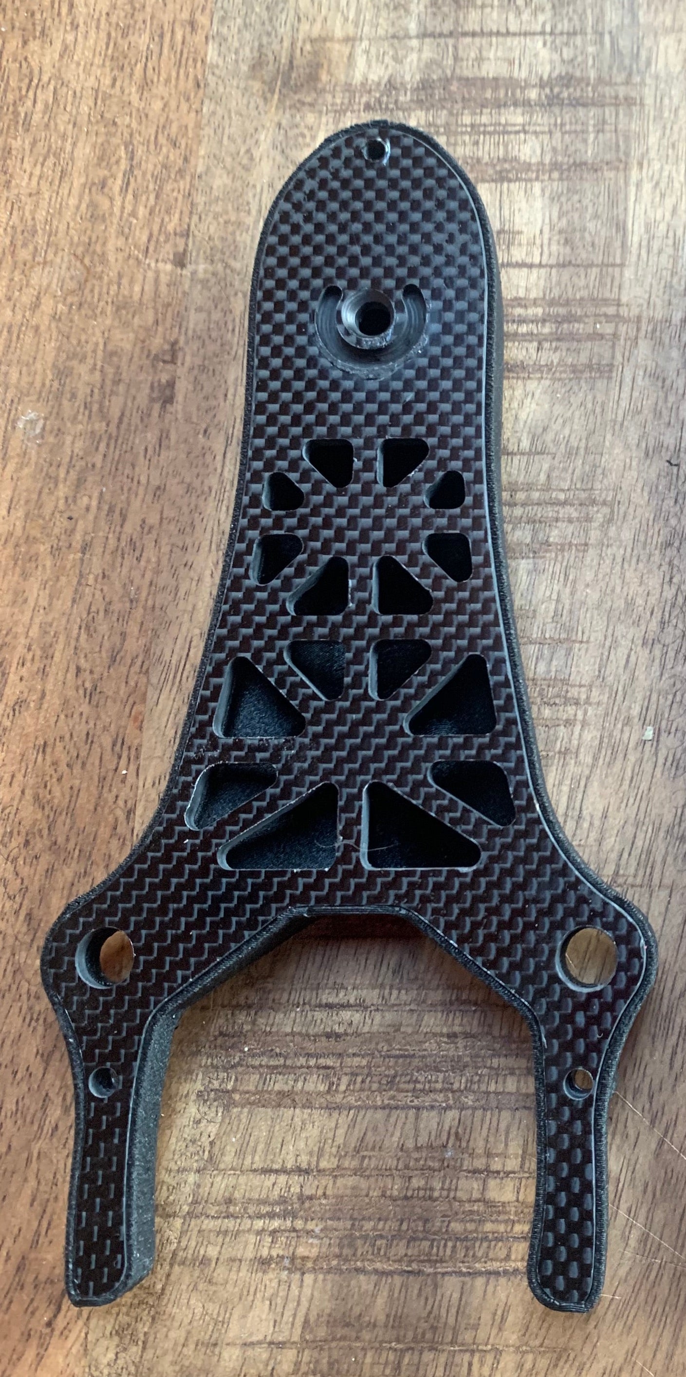 Support de Compas Rotatif fixé au Mât FIBERFOAM Atypic3D